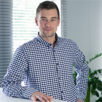 Wysoki wskaźnik ROI w UCANDO? Efektywna sprzedaż produktów dzięki Google Ads