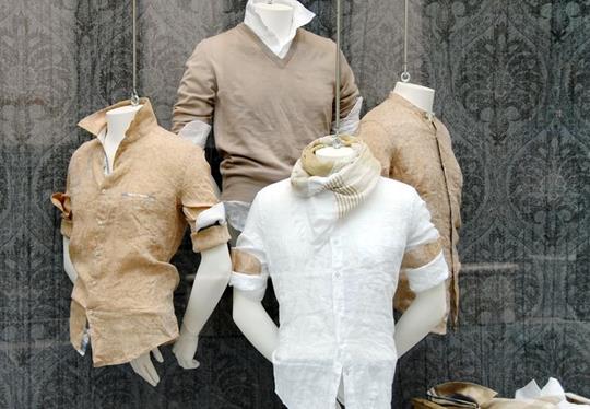 Ubrania na manekinach