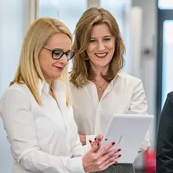 renata grodzka, Account Manager